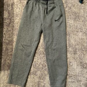 Dry fit grey comfortable sweatpants w/side pockets,elastic & drawstring waist